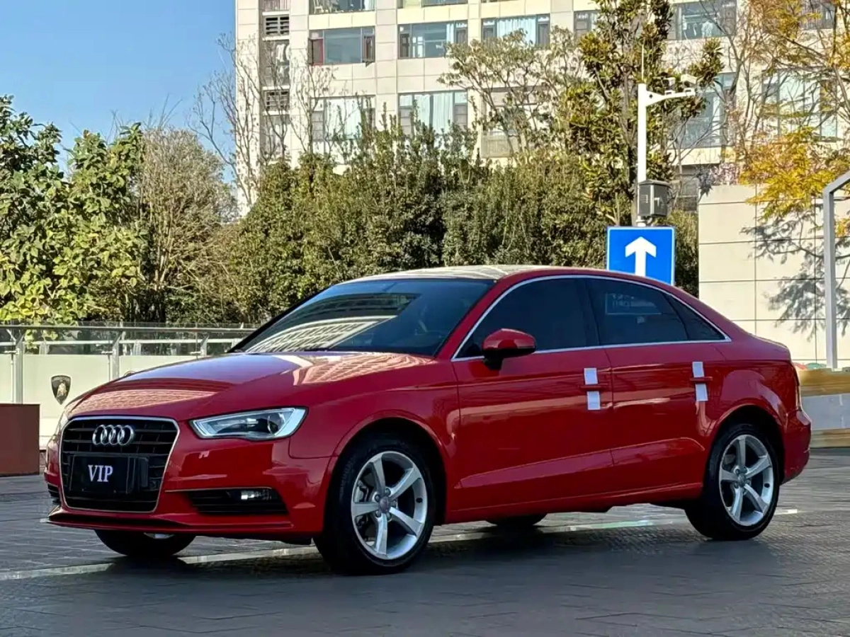 AUDI A3  2019