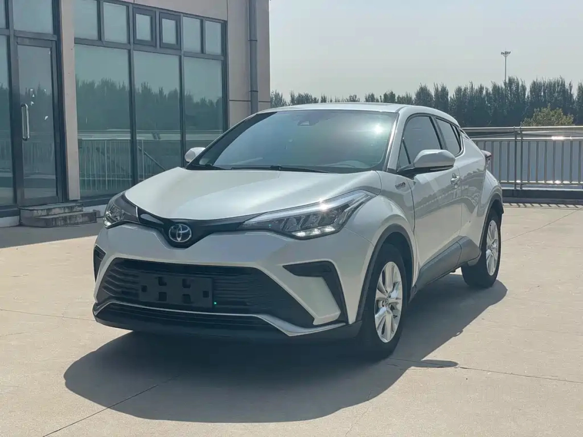 TOYOTA IZOA  2021