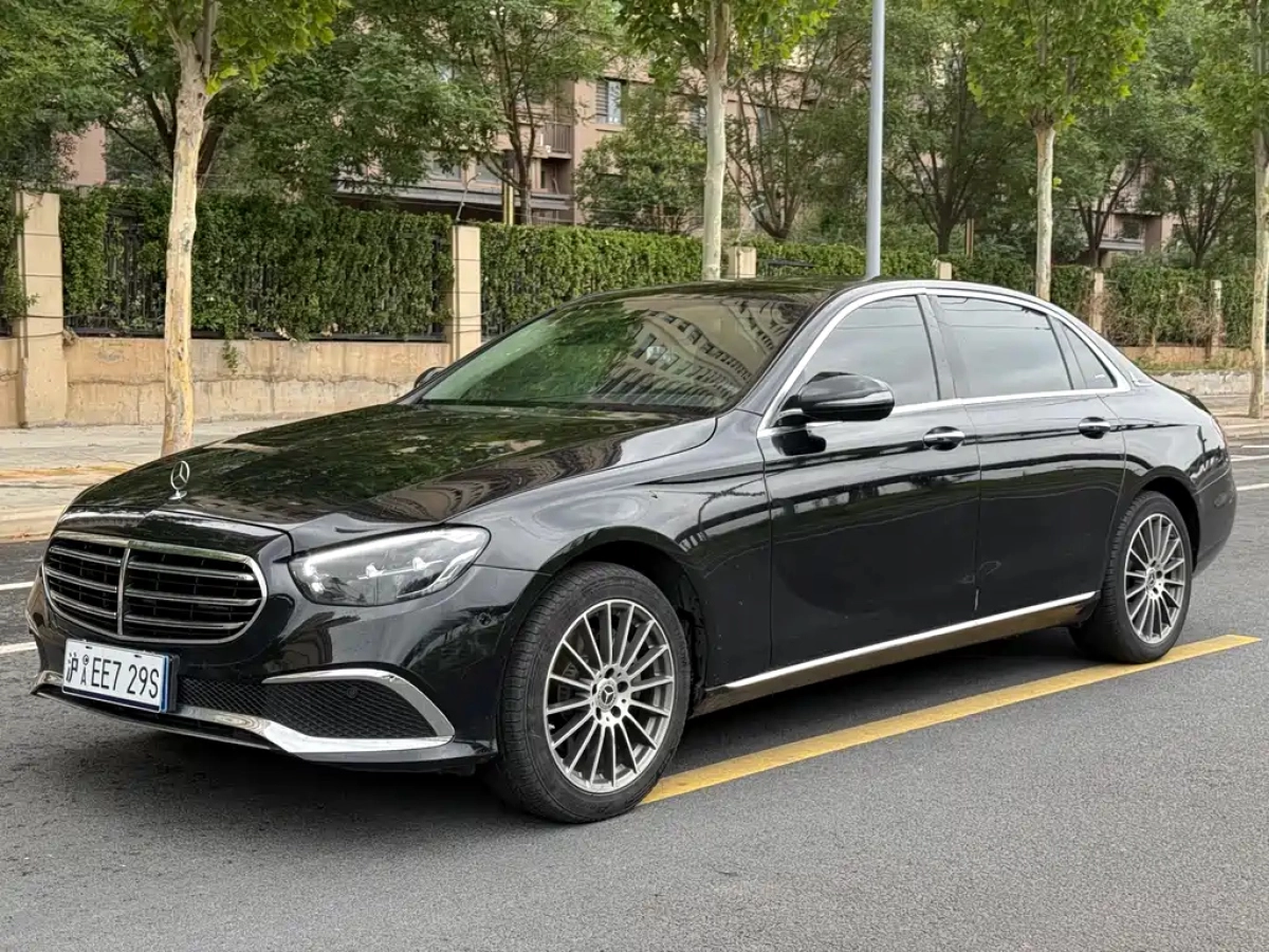 MERCEDES-BENZ E-CLASS