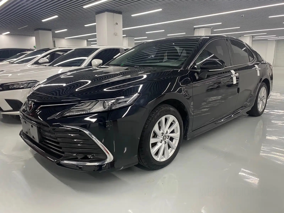 TOYOTA CAMRY  2021