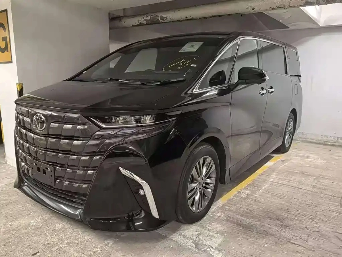 TOYOTA ALPHARD  2026