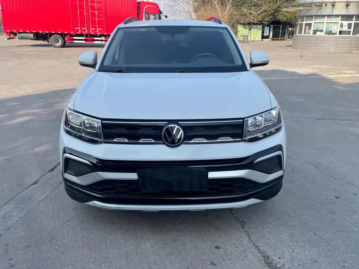 VOLKSWAGEN T-CROSS  2022