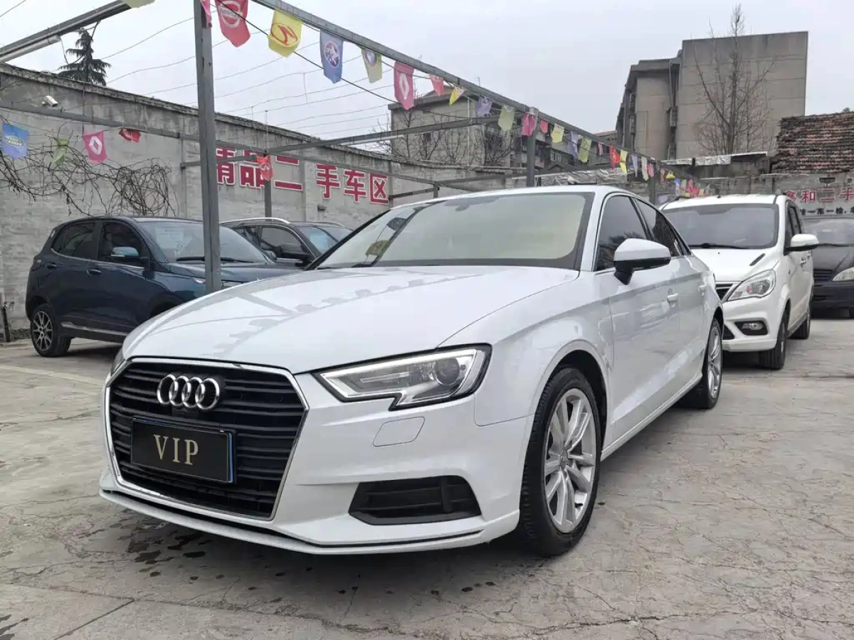 AUDI A3  2019