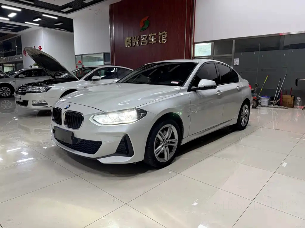 BMW 1-SERIES  2020