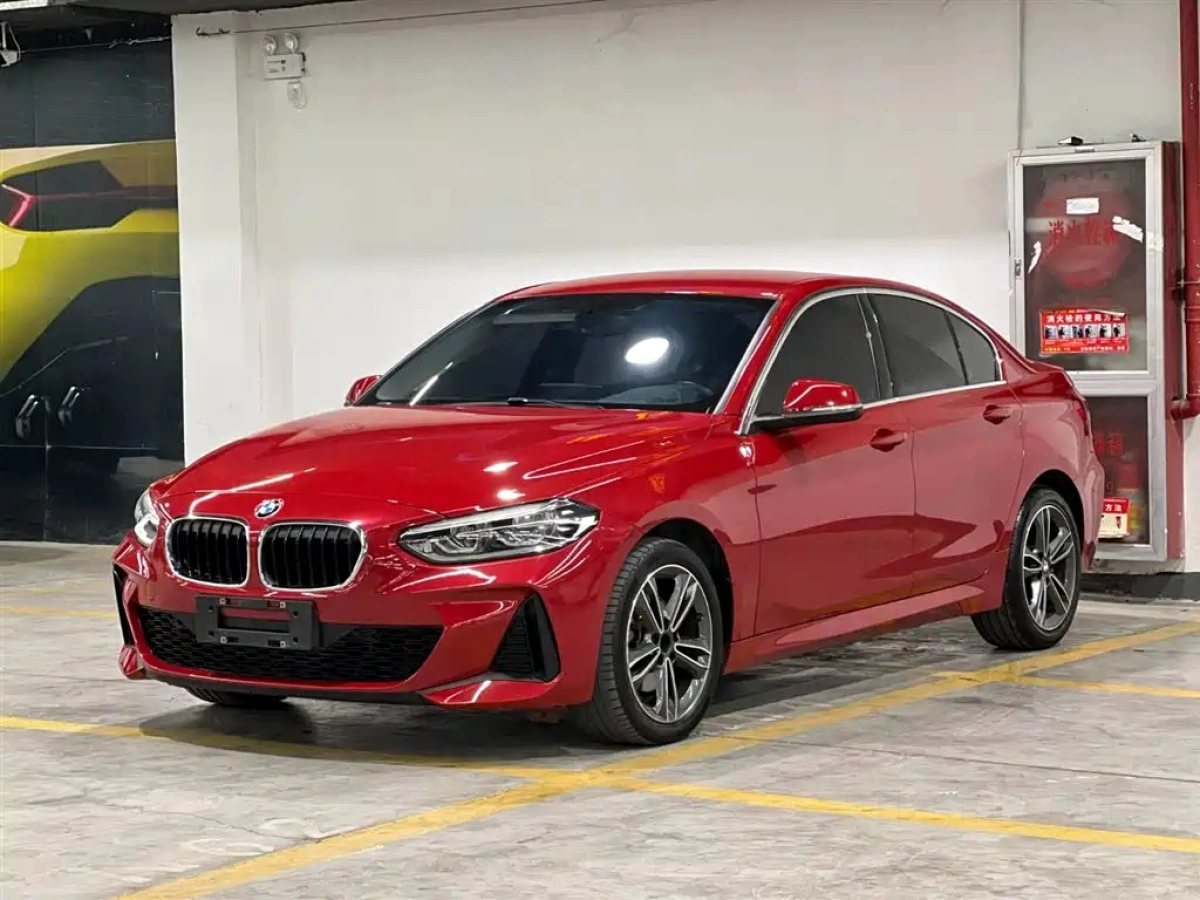 BMW 1-SERIES  2021