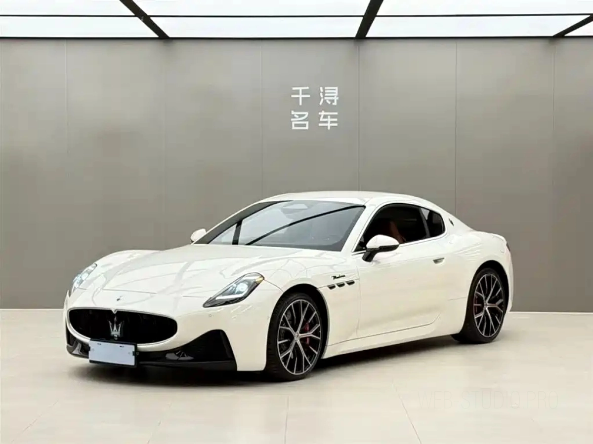 MASERATI GRANTURISMO