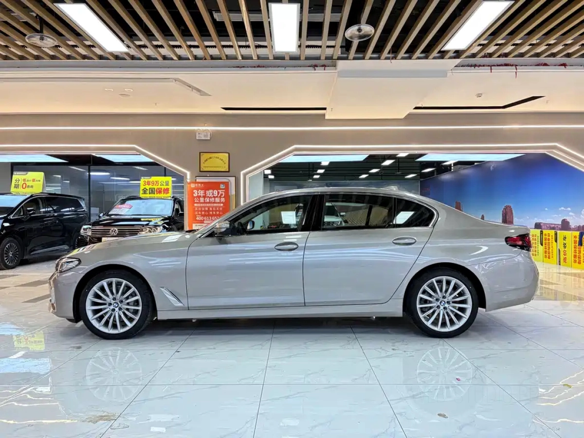 BMW 5 SERIES