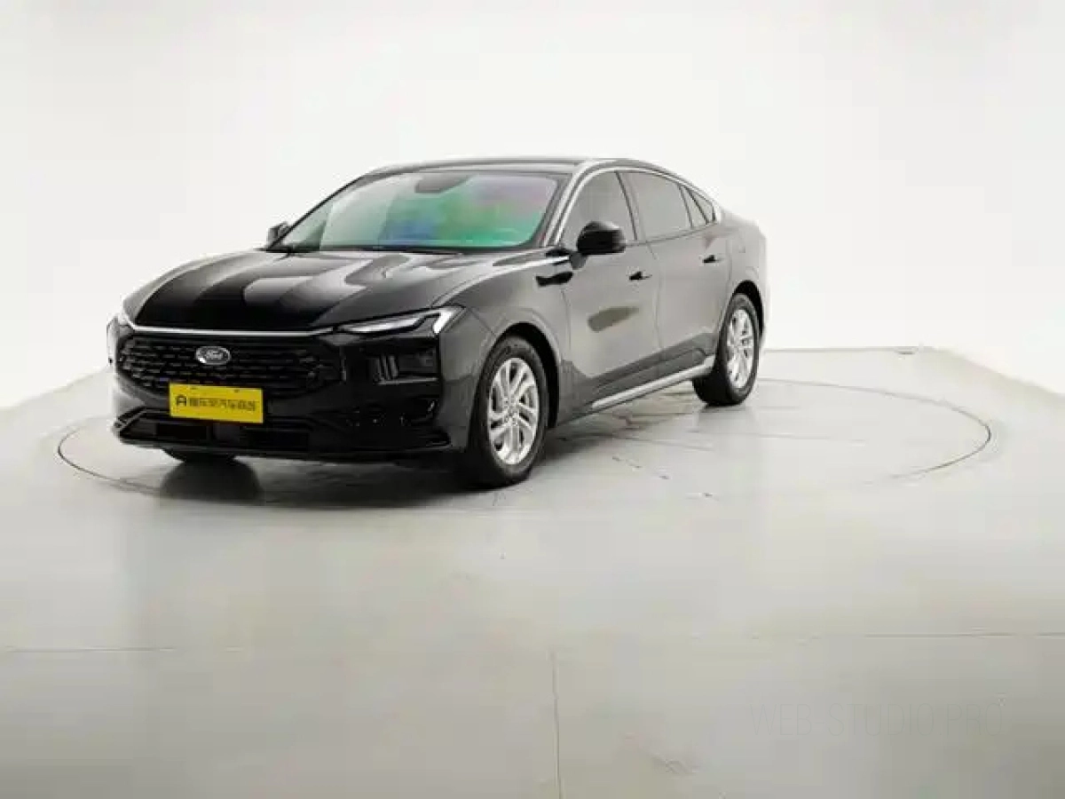 FORD MONDEO  2023