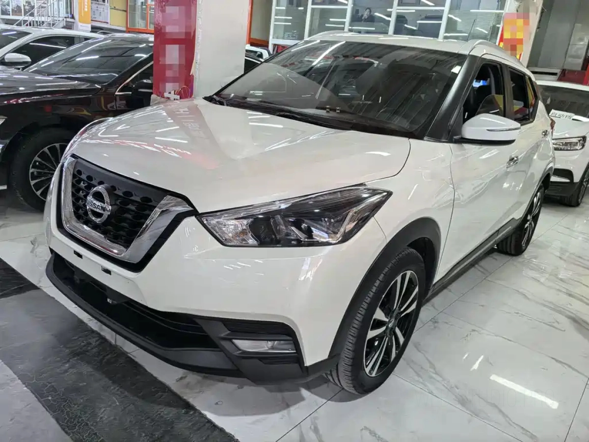 NISSAN KICKS
