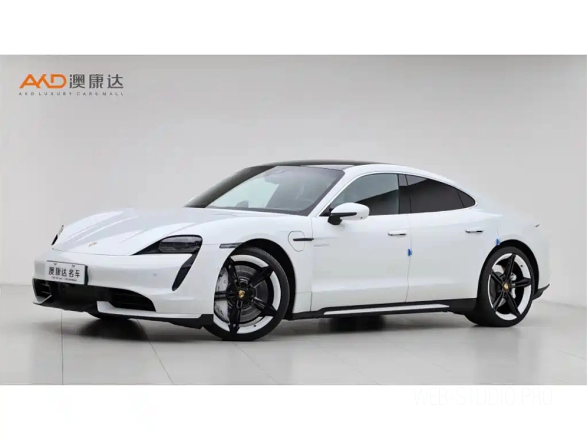 PORSCHE TAYCAN  2020