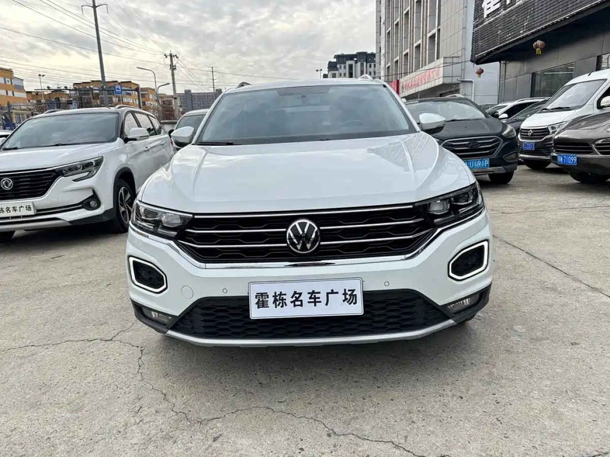 VOLKSWAGEN T-ROC