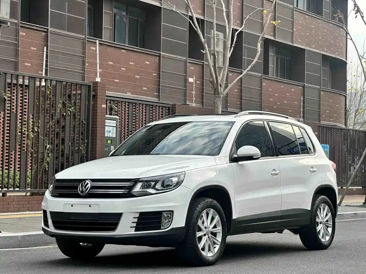 VOLKSWAGEN TIGUAN  2019