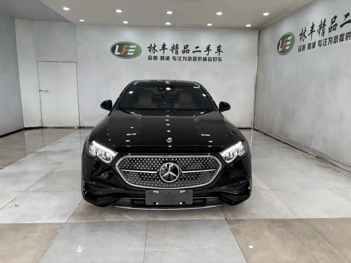 MERCEDES-BENZ E-CLASS