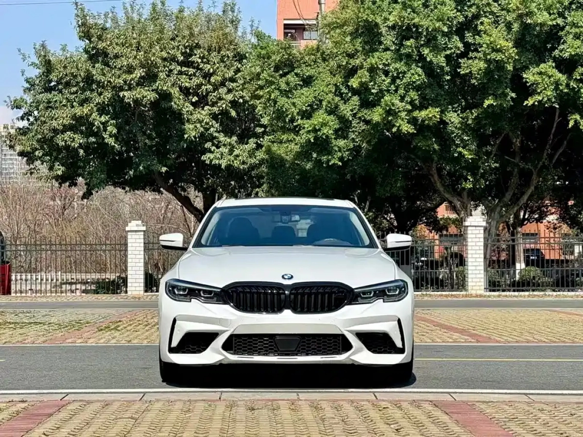 BMW 3 SERIES