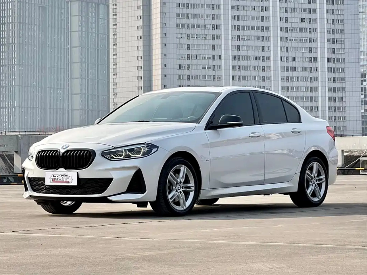 BMW 1-SERIES