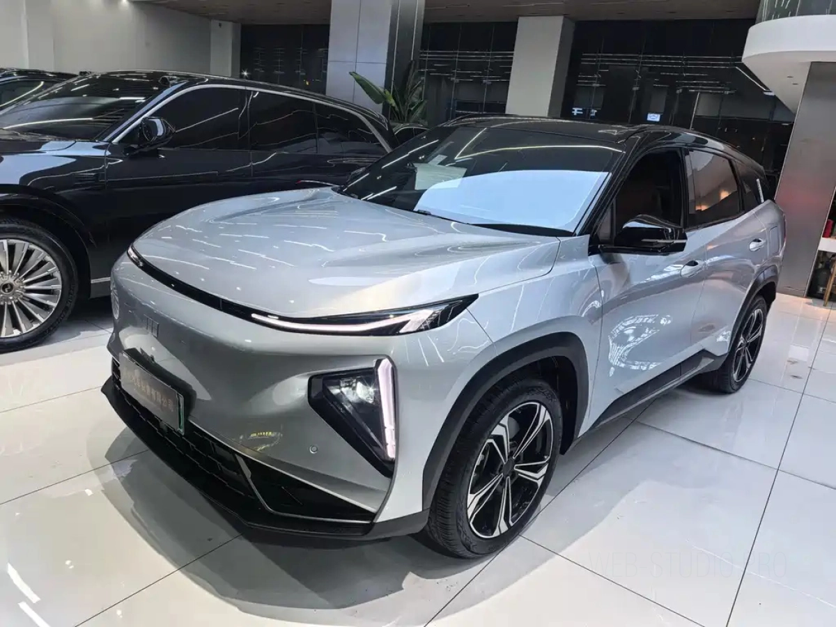 GEELY GALAXY GALAXY L7  2025