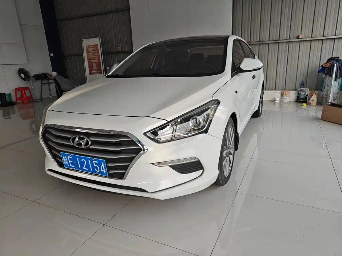 HYUNDAI MISTRA  2020