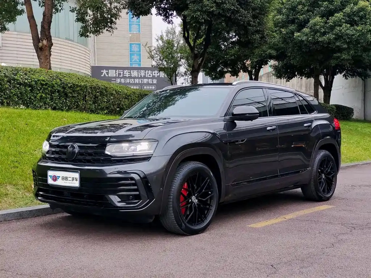 VOLKSWAGEN TERAMONT  2022