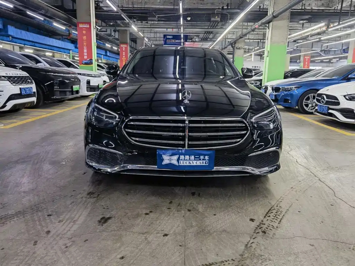 MERCEDES-BENZ E-CLASS