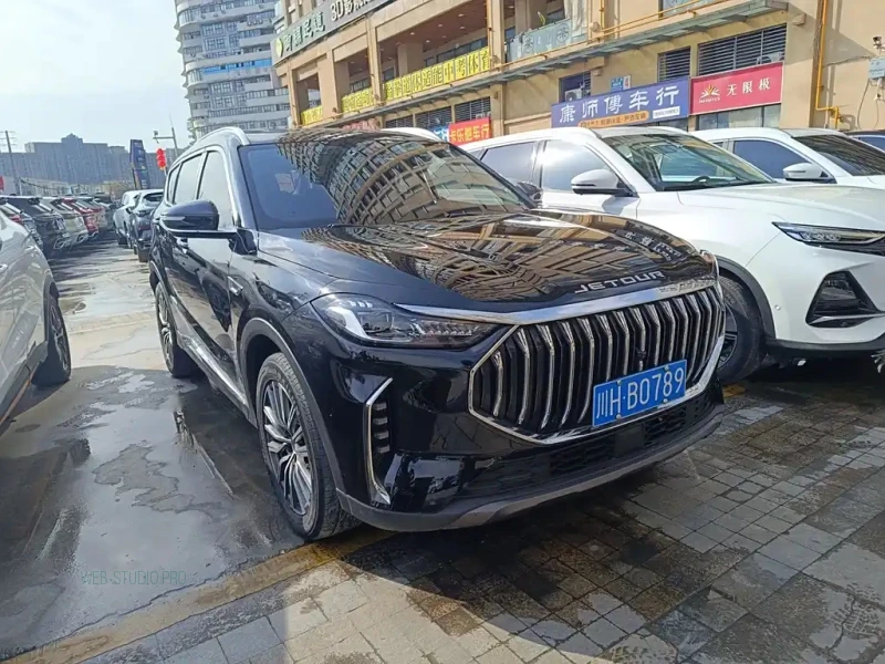 JETOUR X70 PLUS