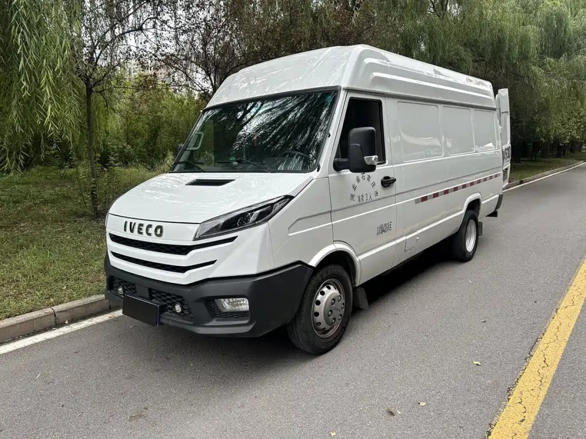 IVECO DAILY