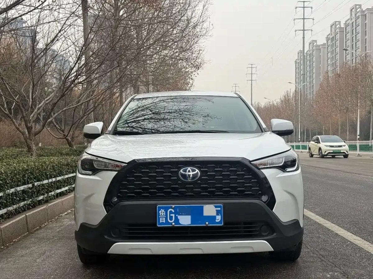 TOYOTA COROLLA CROSS