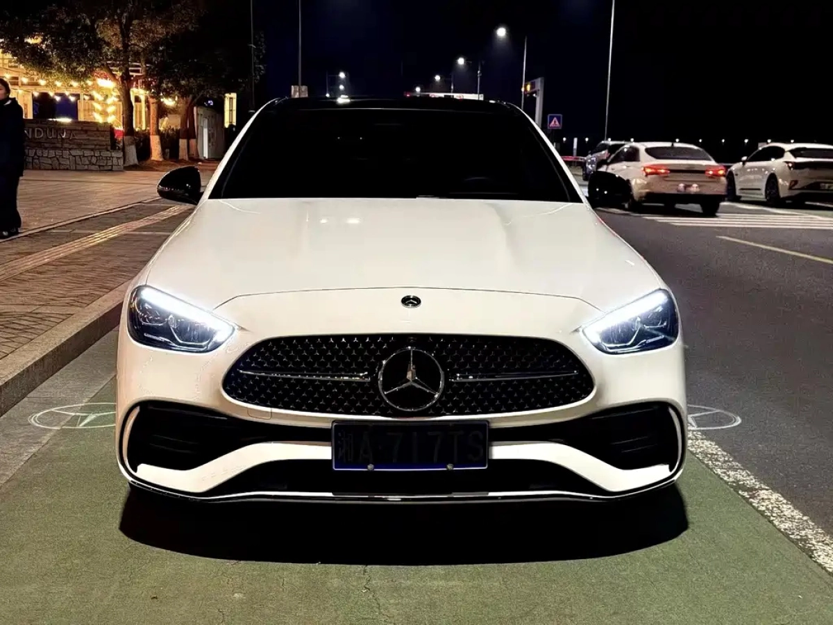 MERCEDES-BENZ C-CLASS