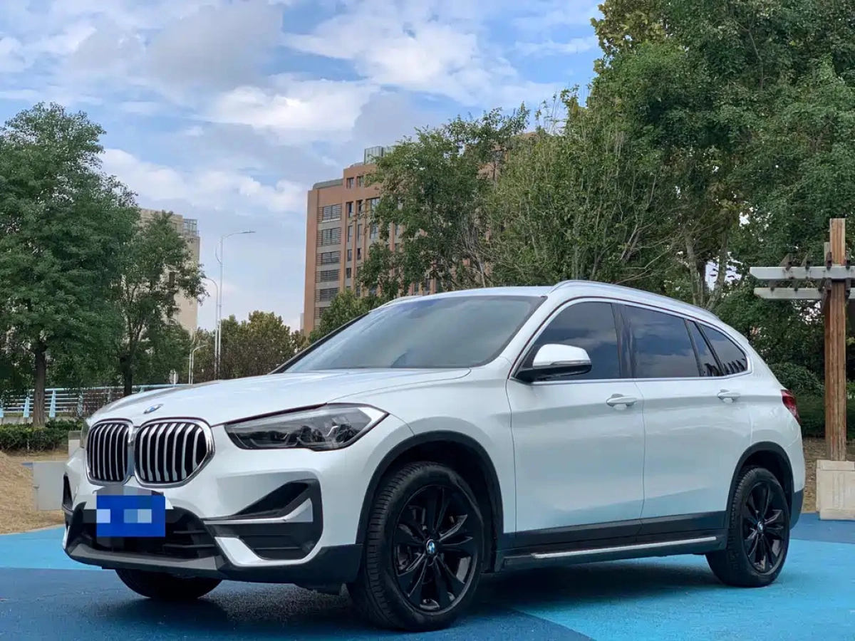 BMW X1  2020
