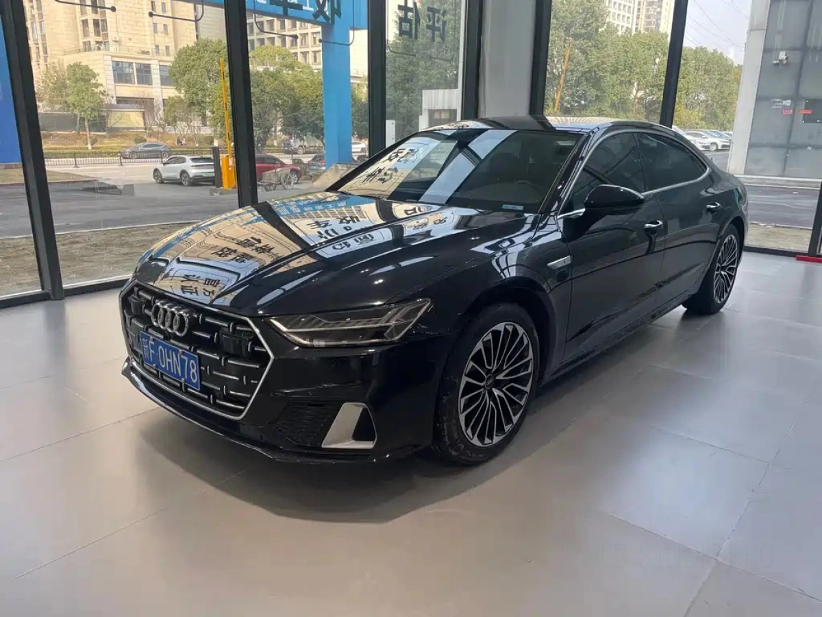 AUDI A7L  2024