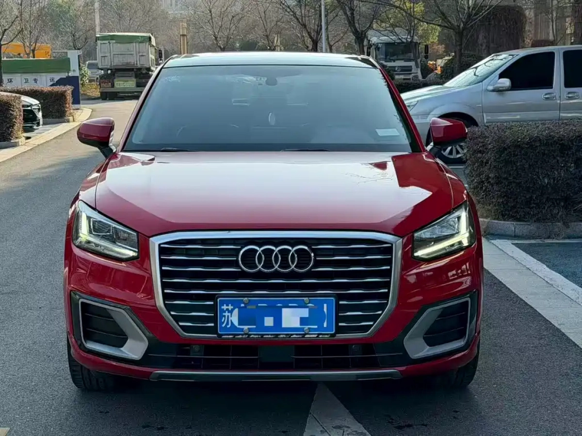 AUDI Q2L