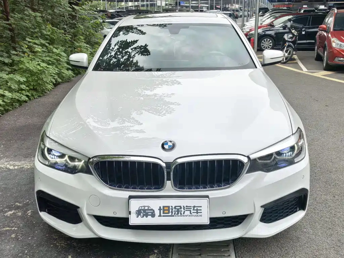 BMW 5 SERIES