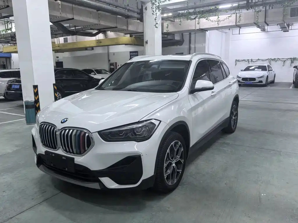 BMW X1  2020