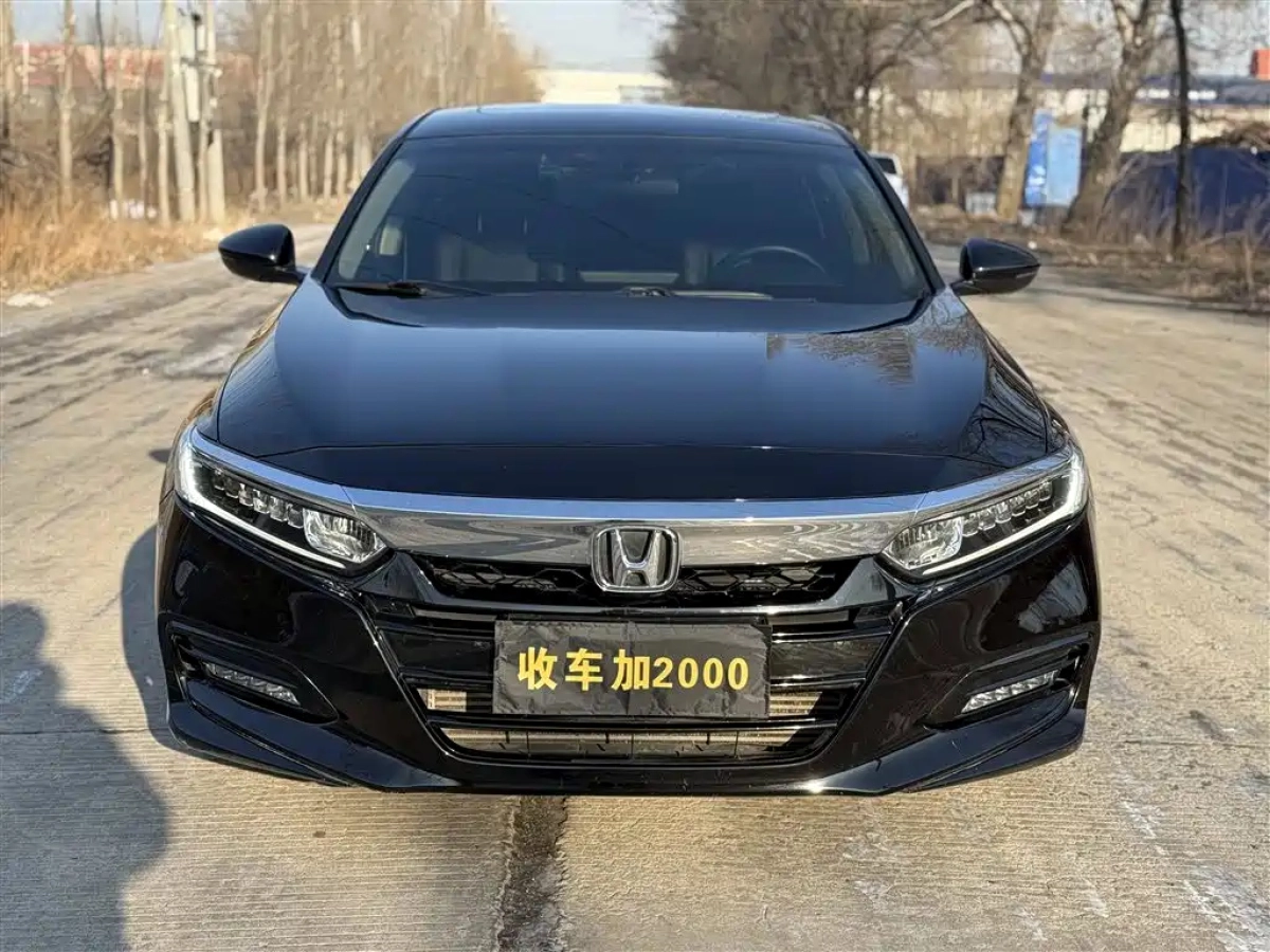 HONDA ACCORD  2019