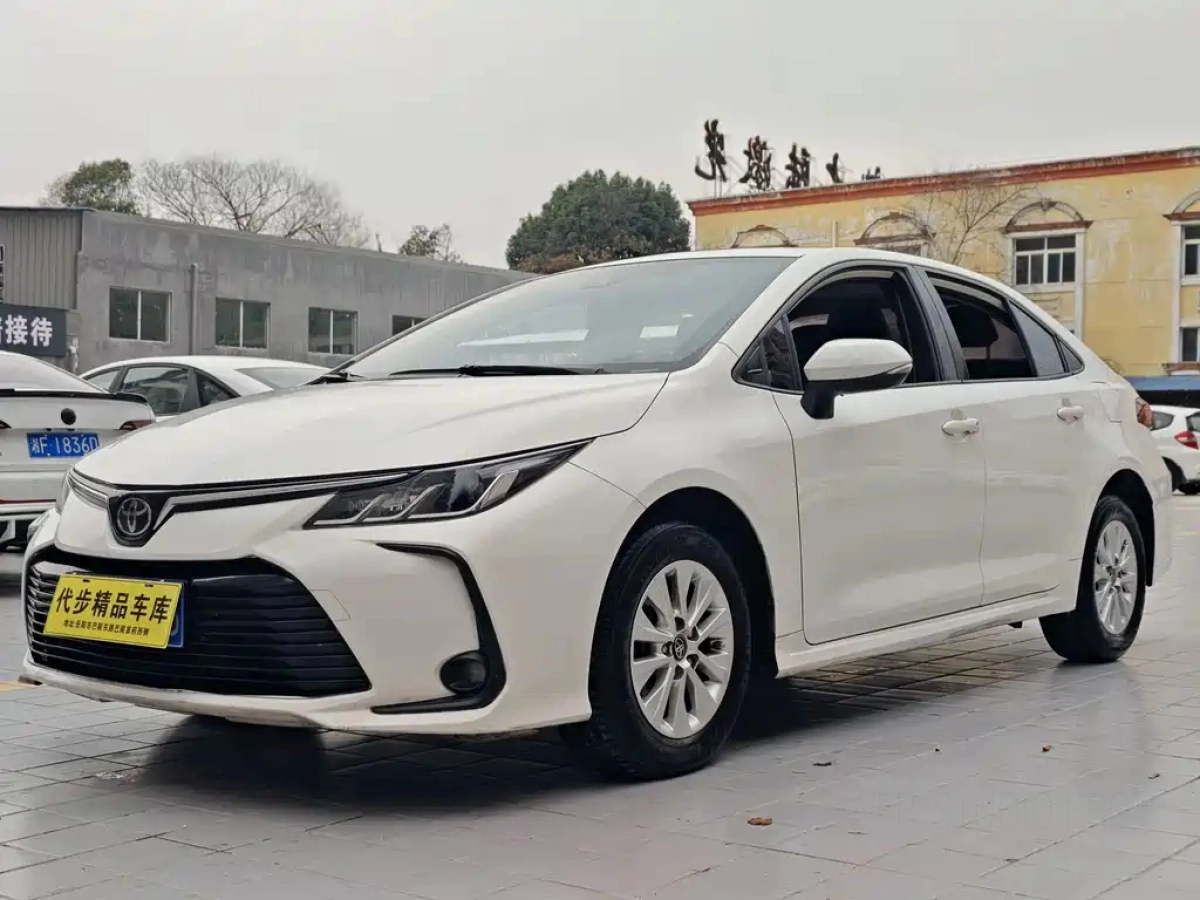 TOYOTA COROLLA  2020