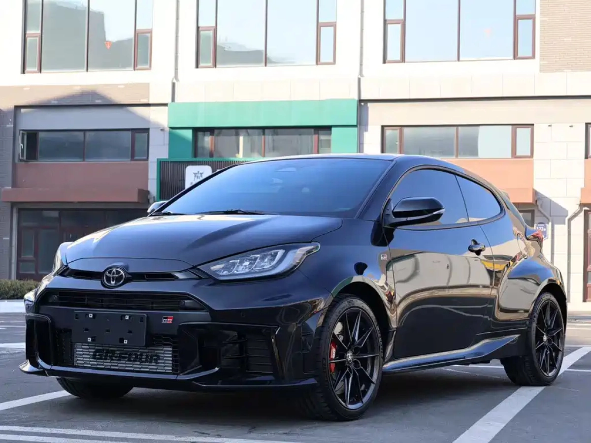 TOYOTA GR YARIS  2026