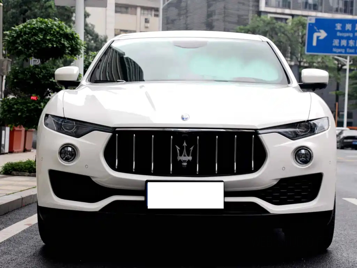 MASERATI LEVANTE