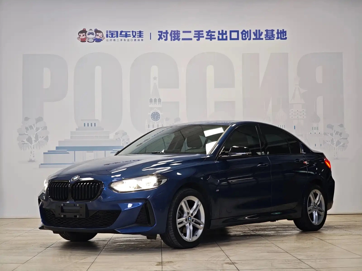 BMW 1-SERIES  2021
