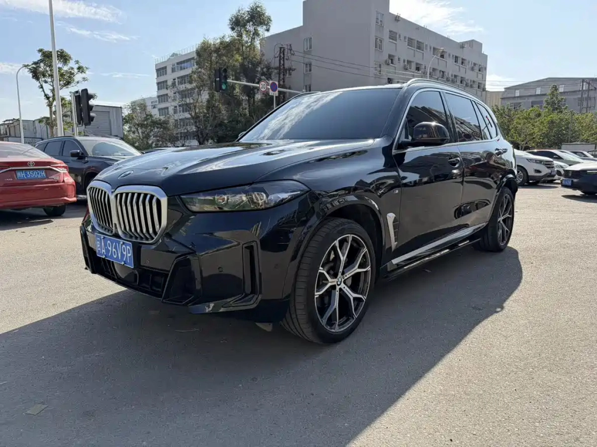 BMW X5  2024