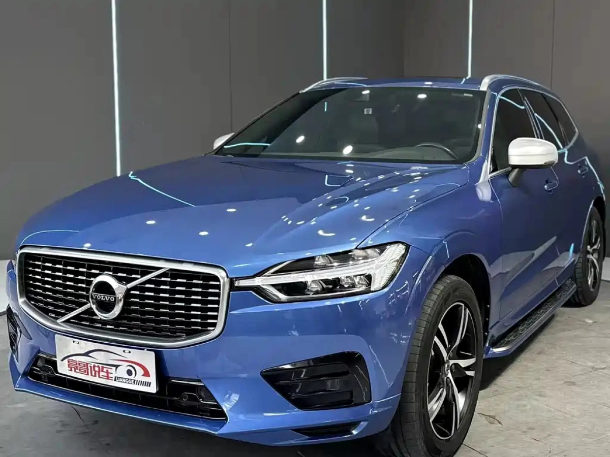 VOLVO XC60  2019