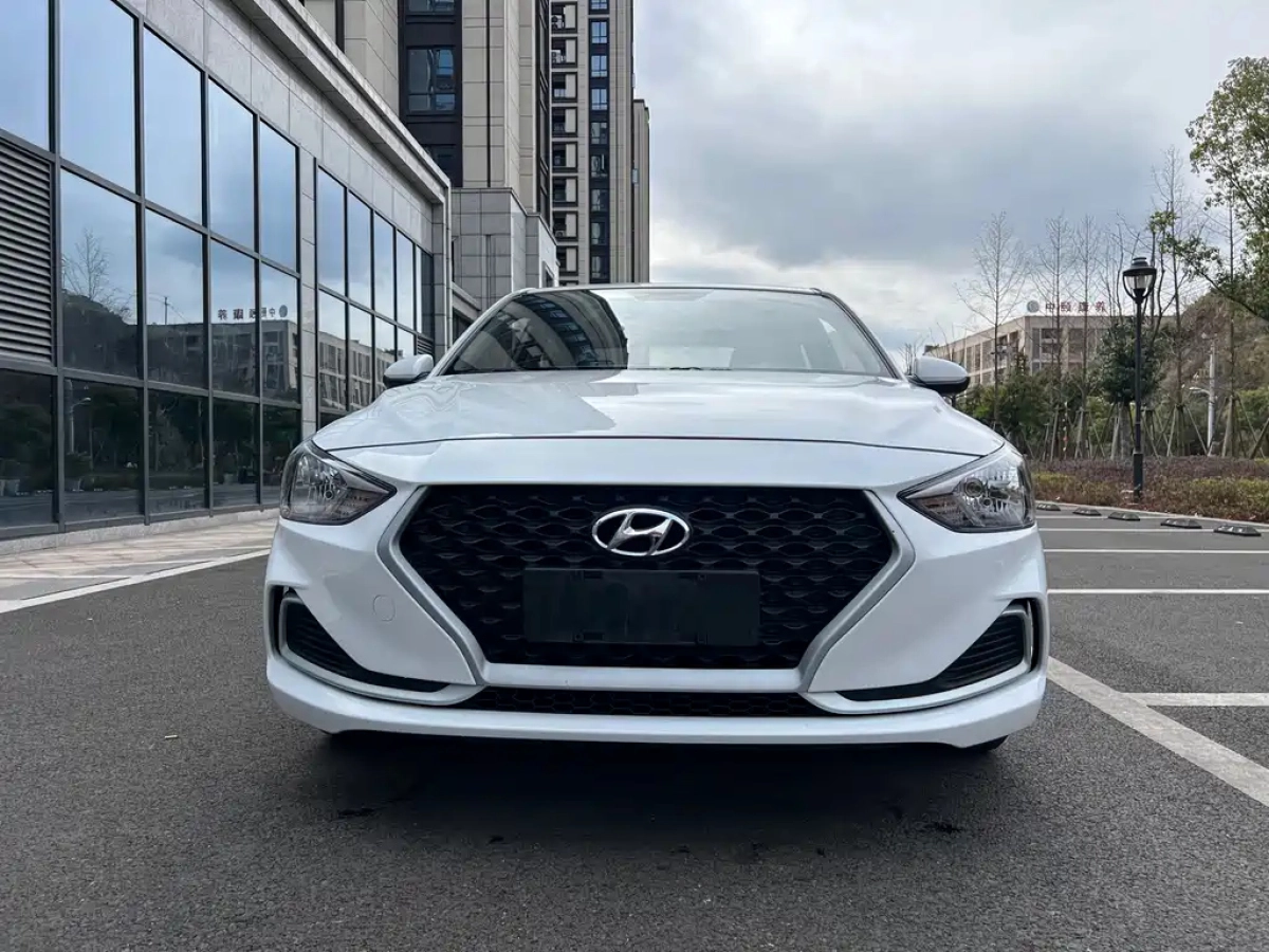 HYUNDAI ELANTRA YUEDONG