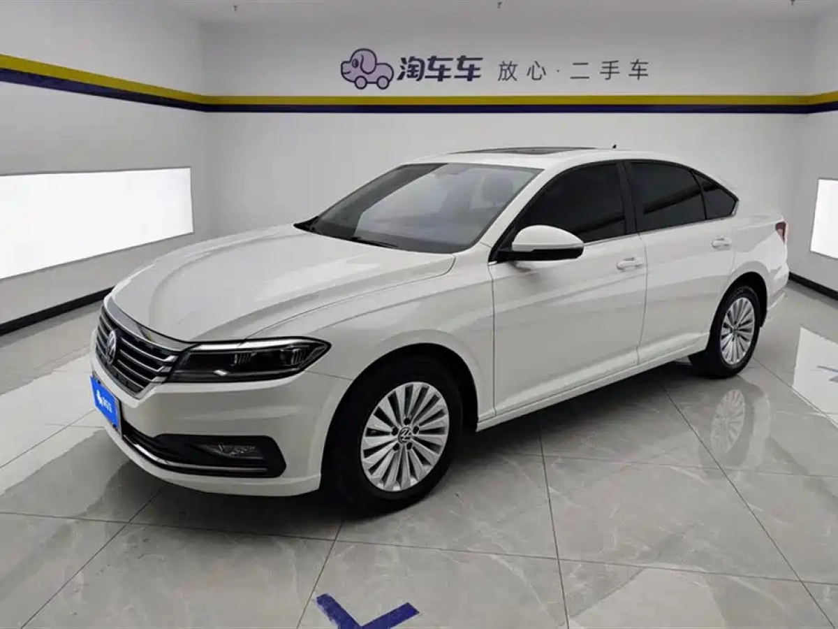 VOLKSWAGEN LAVIDA  2021