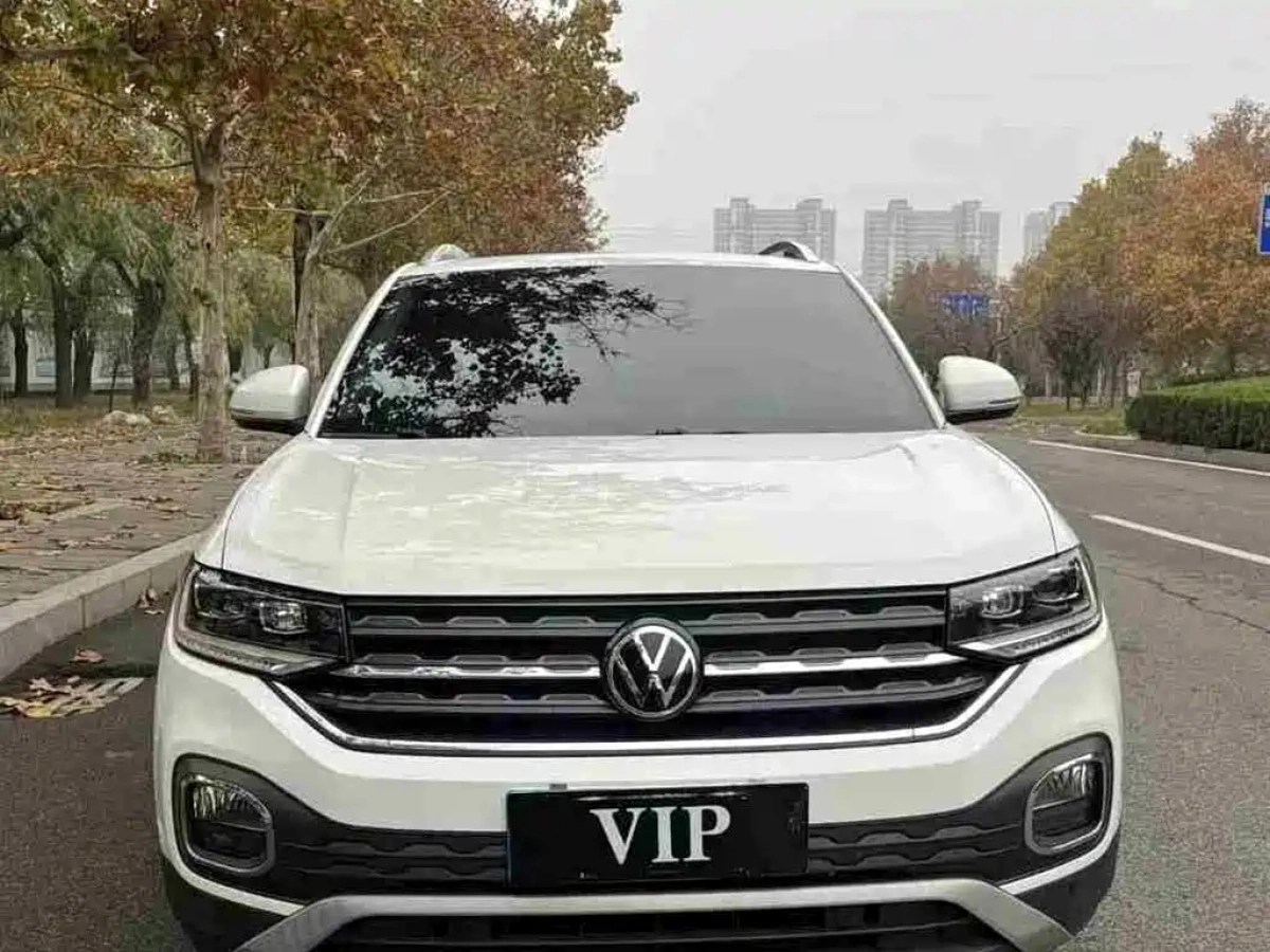 VOLKSWAGEN TACQUA