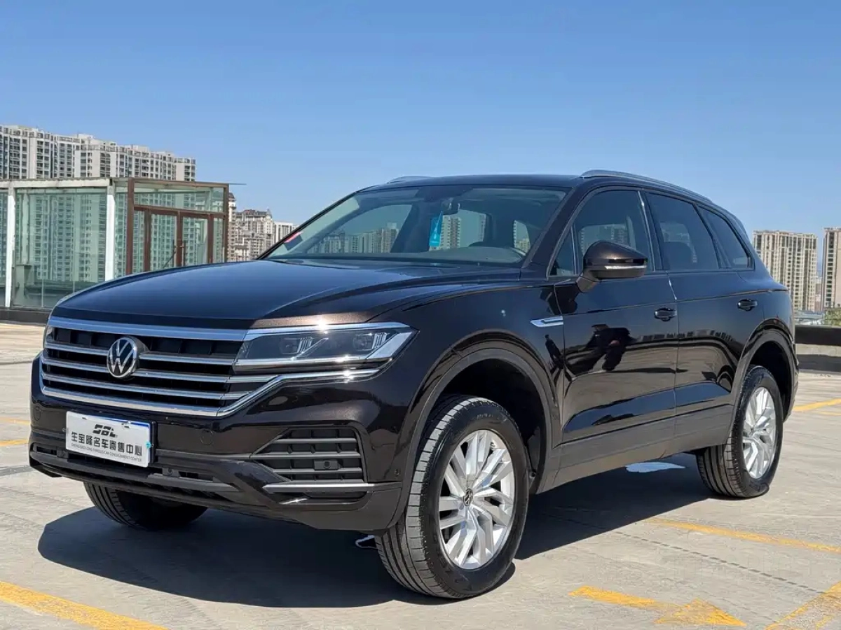 VOLKSWAGEN TOUAREG  2021