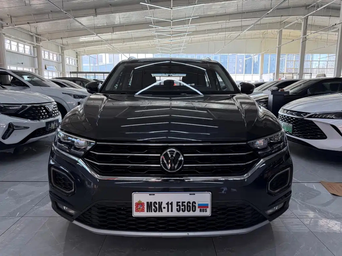 VOLKSWAGEN T-ROC