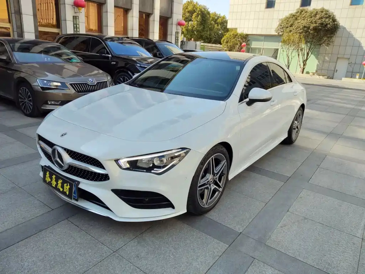 MERCEDES-BENZ CLA