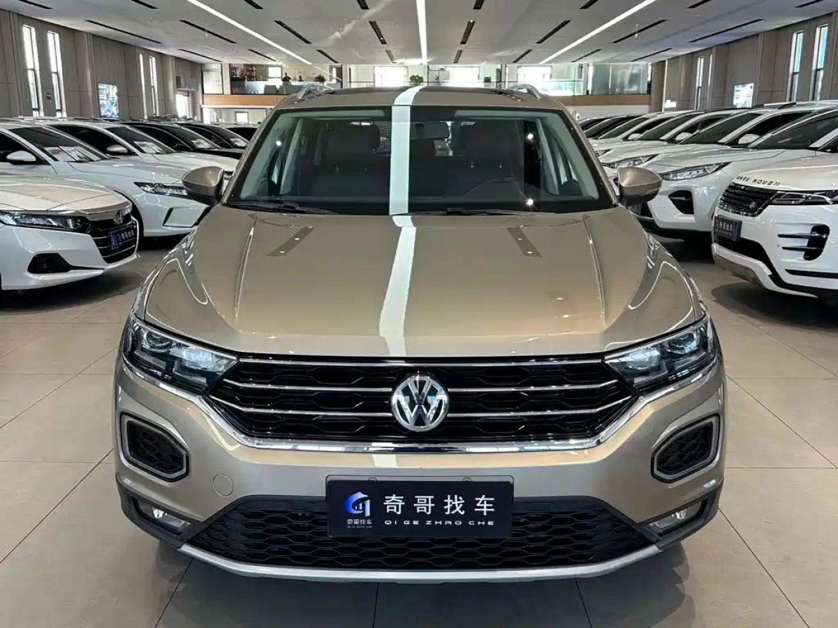 VOLKSWAGEN T-ROC