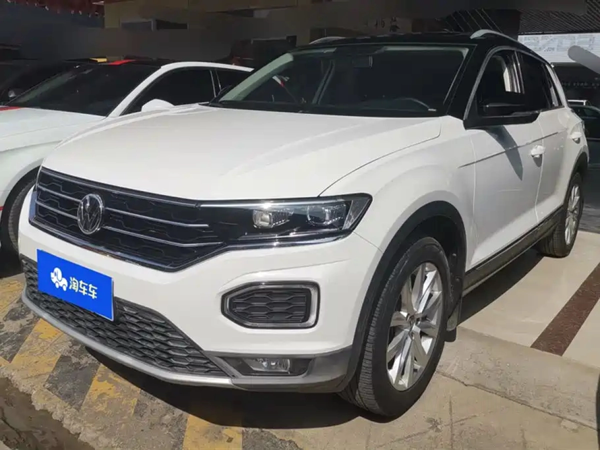 VOLKSWAGEN T-ROC  2019