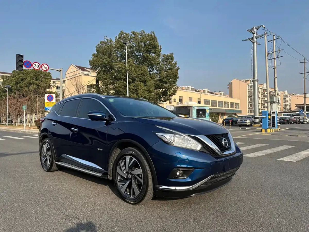NISSAN MURANO