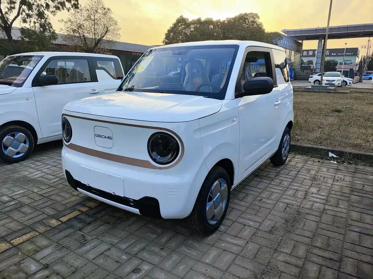 GEELY AUTO PANDA  2025