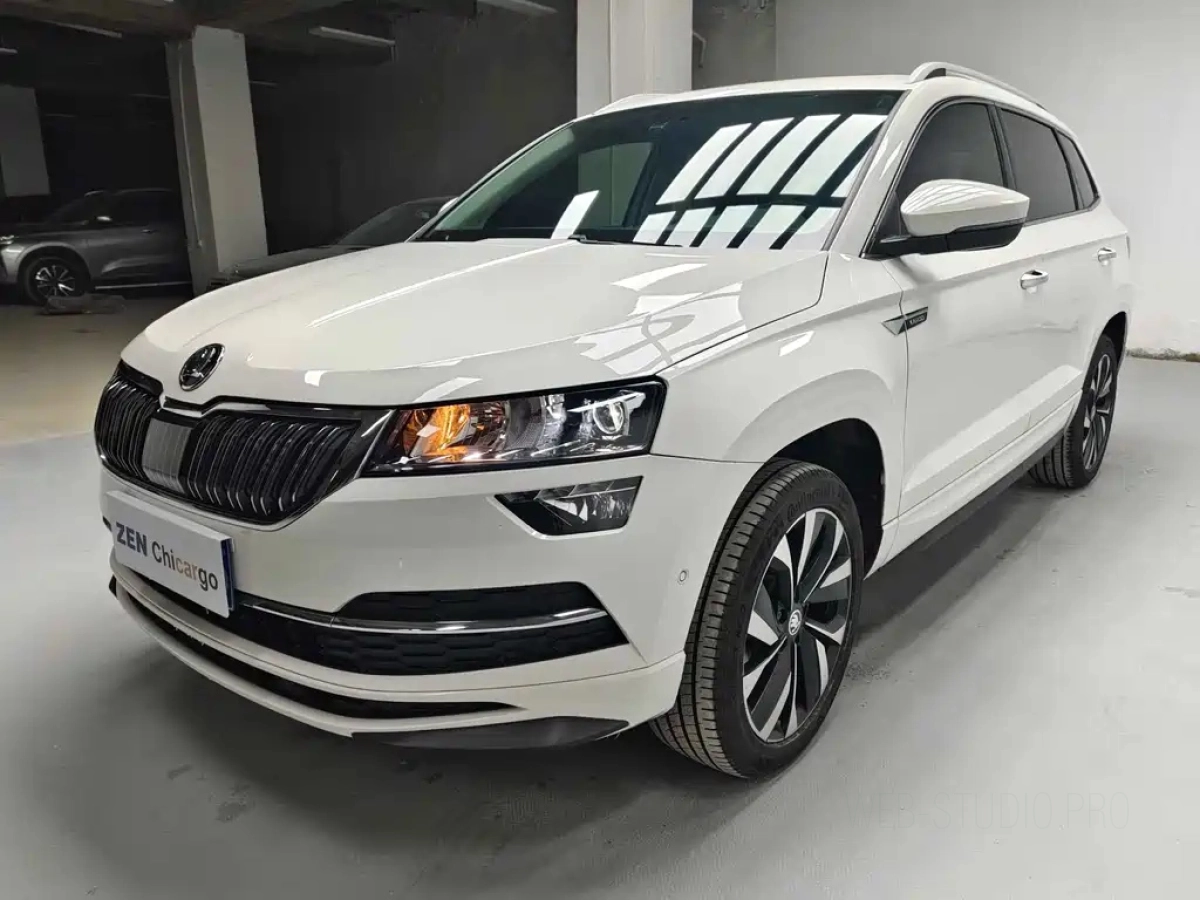 SKODA KAROQ  2022